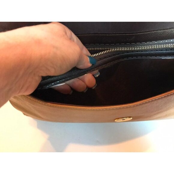 Vintage Tan Leather Flat Purse Envelop Handbag Gold Handle Brass Snap Closure - Picture 5 of 6